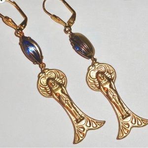 Egyptian Queen Goddess Earrings - Unique